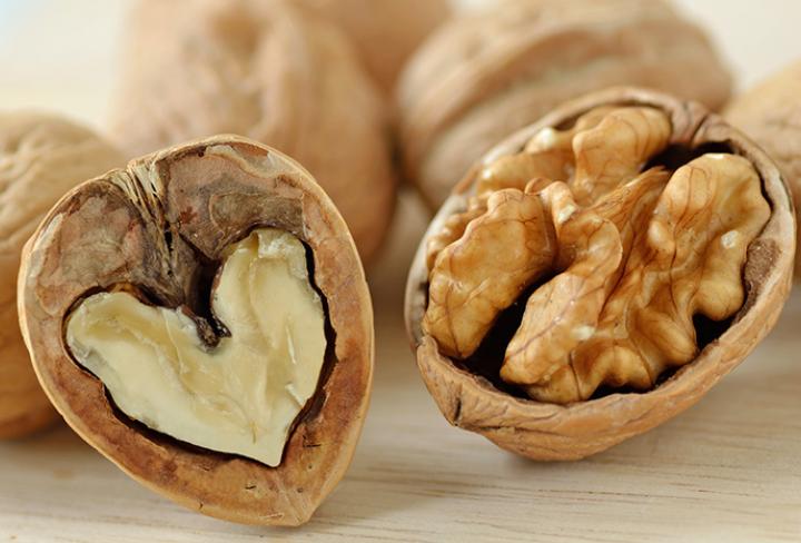 walnuts-shape-of-heart